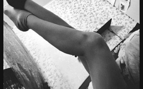 Naken läckt OnlyFans-bild av Mamaogra