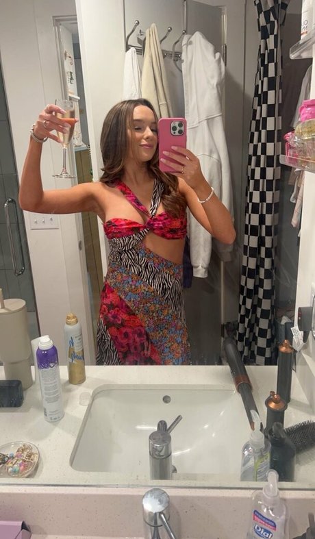 Photo nue de fuite OnlyFans de Amber Baker