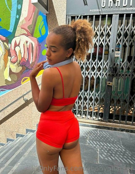 Обнаженная фотография утечки OnlyFans от Ebonypantherofficial