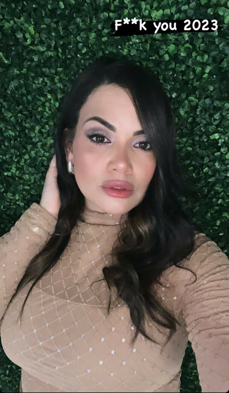 Naken läckt OnlyFans-bild av Samantha Sepulvada