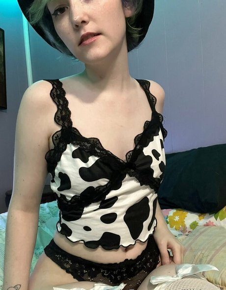 Nagie wyciekłe zdjęcie OnlyFans od Lilbbg0