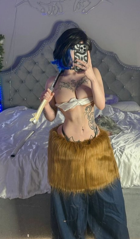 Alaston vuotanut OnlyFans-kuva Aleurierflare