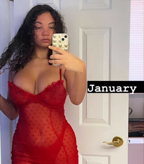 Naakte gelekte OnlyFans-foto van Lilllyyy242
