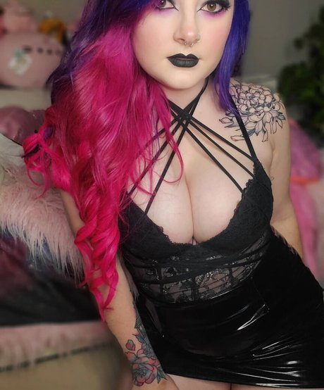 Nahá fotka uniklých OnlyFans od Blueberry Brooks