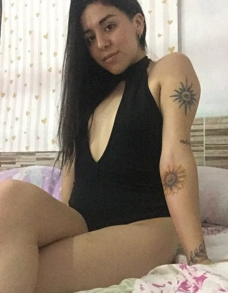 Laraxxxb