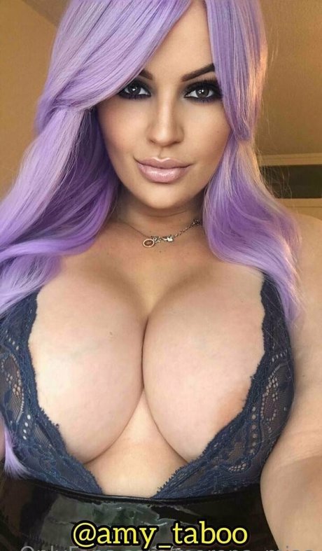 Morenamiaa OnlyFans泄露裸照