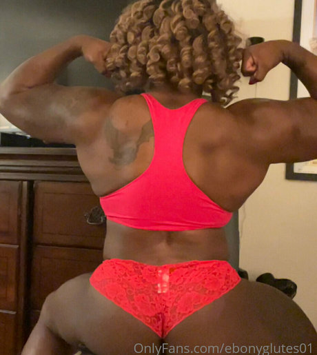 Naken läckt OnlyFans-bild av Ebonyglutes01