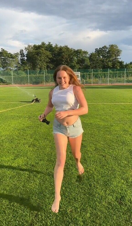 Nacktes geleaktes OnlyFans-Foto von Kaja Mood