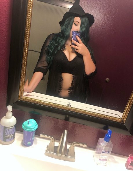 Nacktes geleaktes OnlyFans-Foto von Uwutaycos