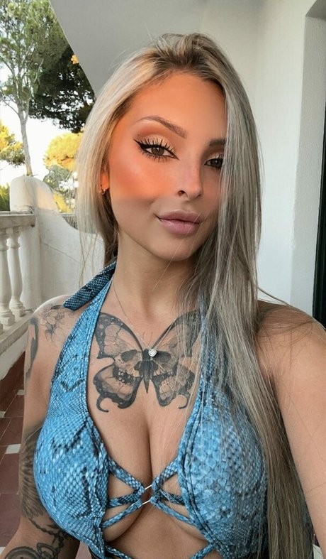 Naken läckt OnlyFans-bild av Lenschafluture