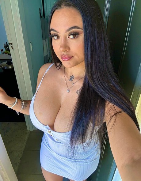 Taylaraywhite