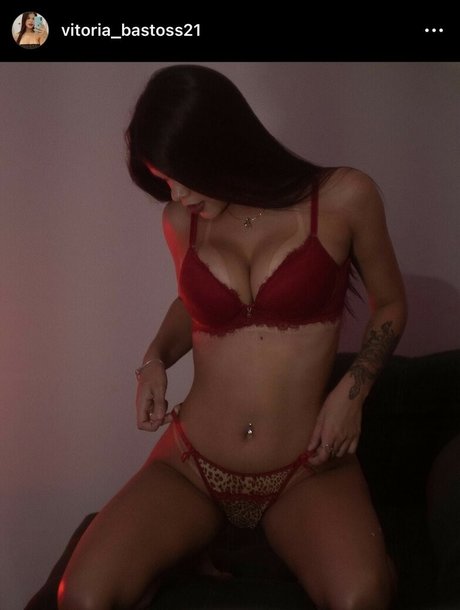 Naken läckt OnlyFans-bild av Vitoria Bastos
