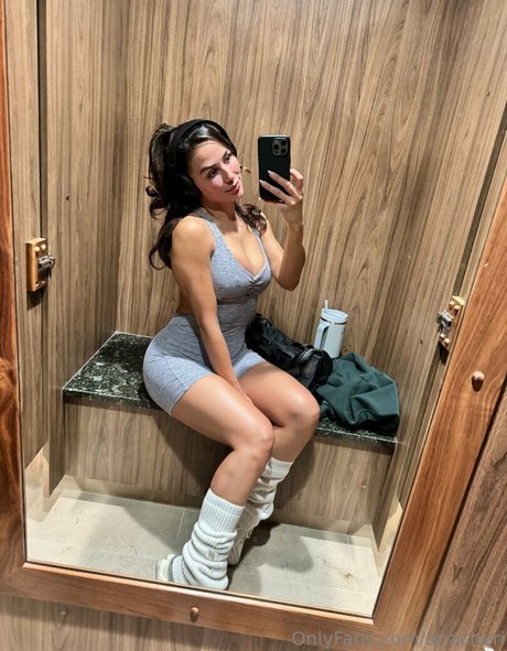 Ana Cheri