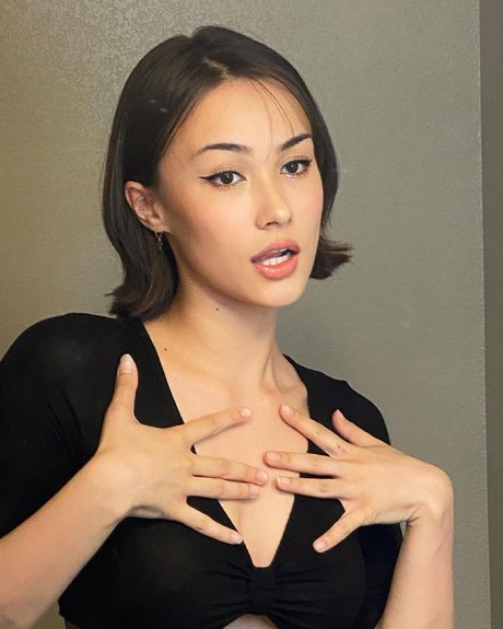Naken läckt OnlyFans-bild av Vikkyboyce