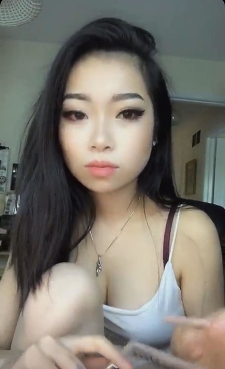 Karen Ip OnlyFansリークヌード写真