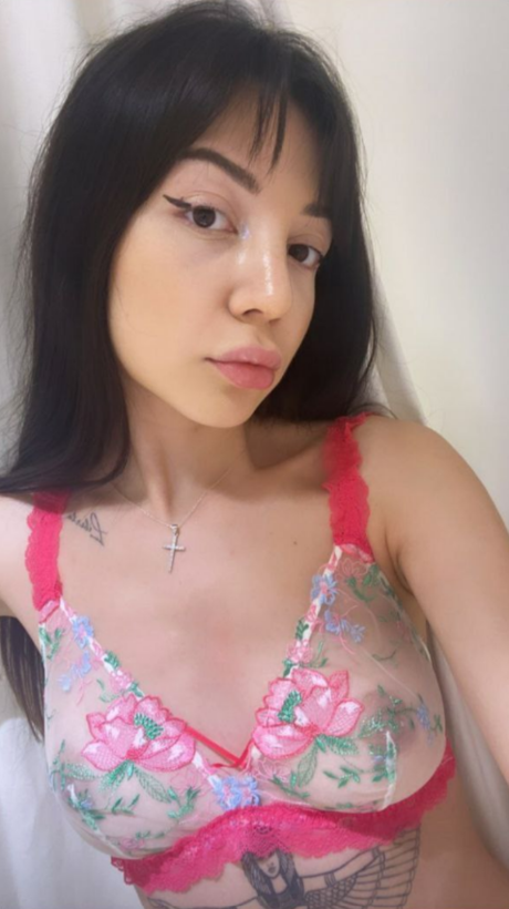 Обнаженная фотография утечки OnlyFans от Sinem