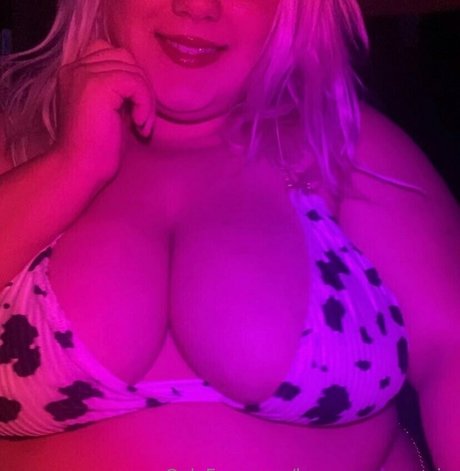 Обнаженная фотография утечки OnlyFans от Laceysummersvip