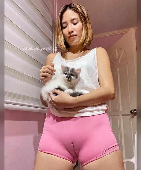 Foto di nudo di fuga di OnlyFans di Jelly Kwong