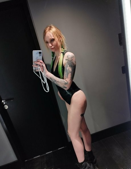 Ladyelvendoll