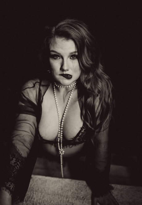 Naakte gelekte OnlyFans-foto van Blueeyedmelody