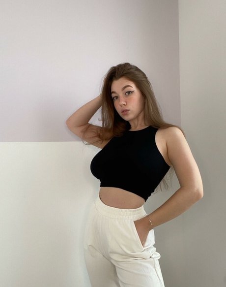 Laura Salvia