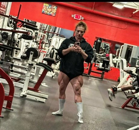 Naken läckt OnlyFans-bild av Quadqueen