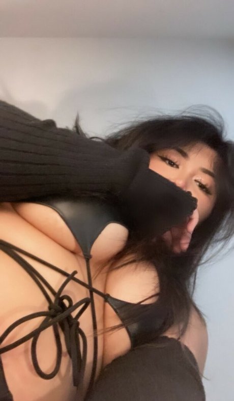 Rosaphy Rxsekiss OnlyFans 유출 누드 사진