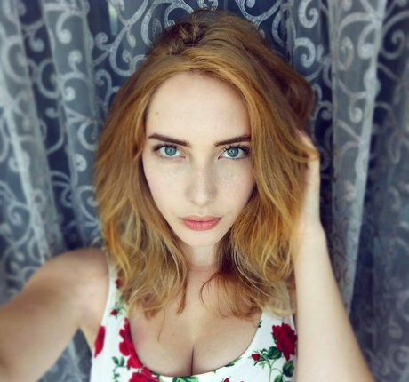 Nøgent lækket OnlyFans-billede af Alissa Strekozova
