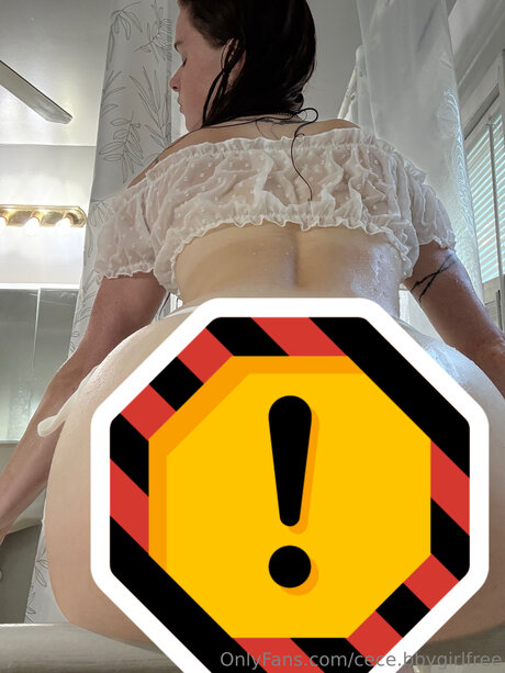 Alaston vuotanut OnlyFans-kuva Cece Bbygirlfree