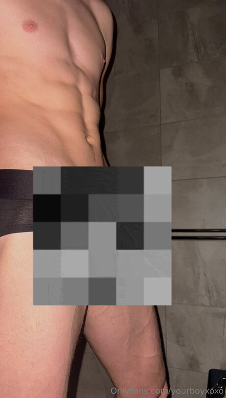 Foto nua vazada do OnlyFans de Yourboyxoxo