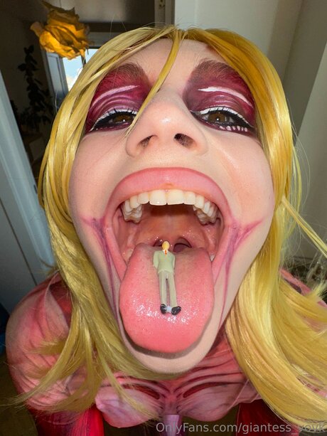 Giantess Vovk
