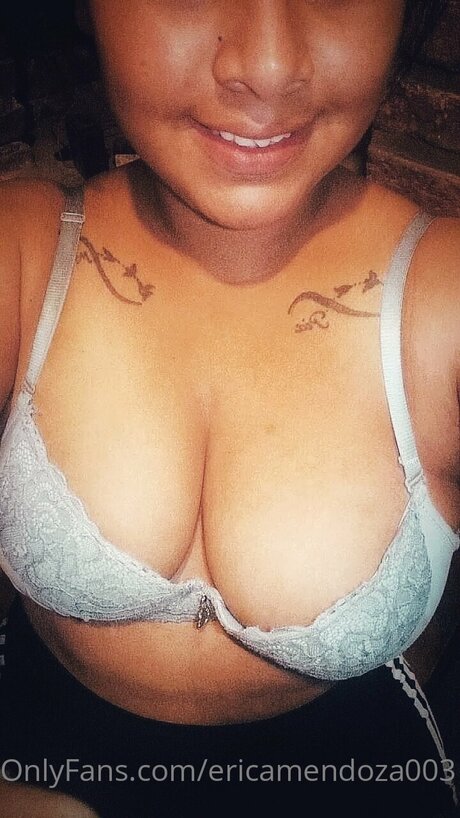 Naken läckt OnlyFans-bild av Ericamendoza003