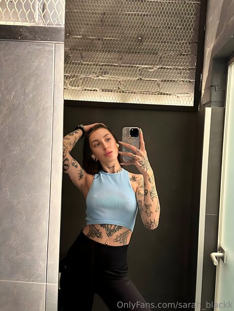 Naken läckt OnlyFans-bild av Sarah Blackk