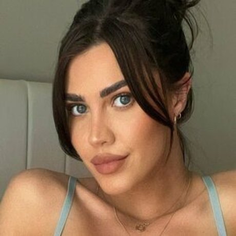 Naken läckt OnlyFans-bild av Lily Emilia