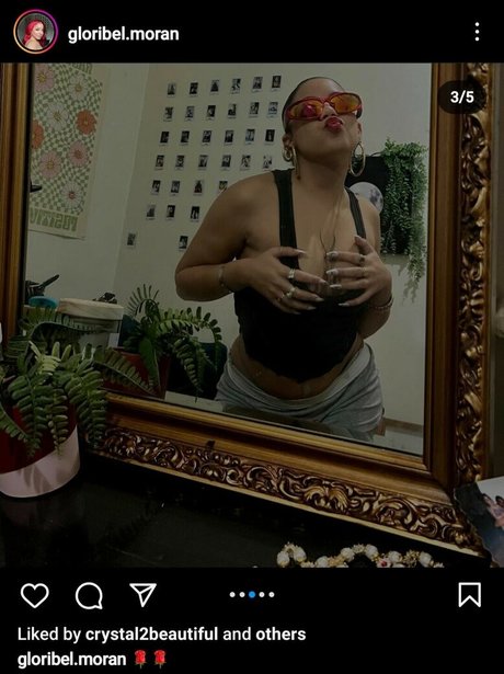 Naken läckt OnlyFans-bild av Gloribel Moran