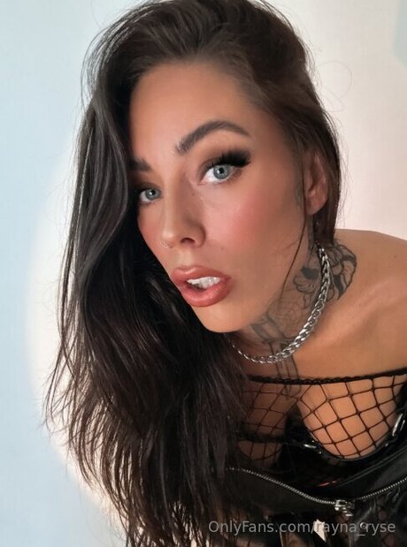 Обнаженная фотография утечки OnlyFans от Rayna Ryse