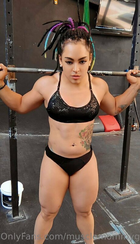 Queenmuscleavery