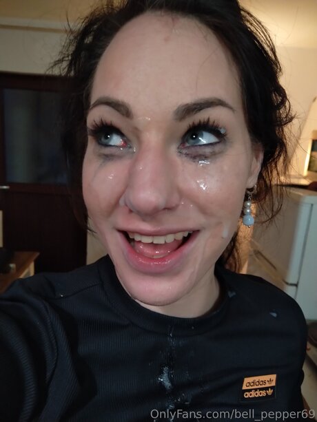 Naken läckt OnlyFans-bild av Bell Pepper69