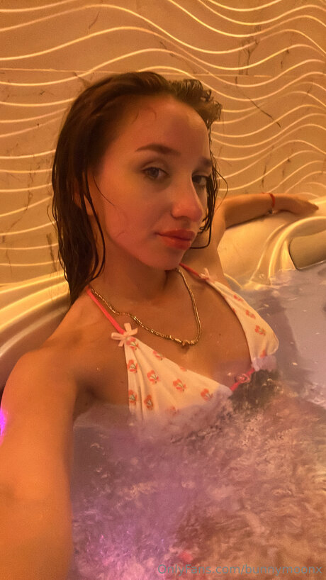 Обнаженная фотография утечки OnlyFans от Bunnymoonx