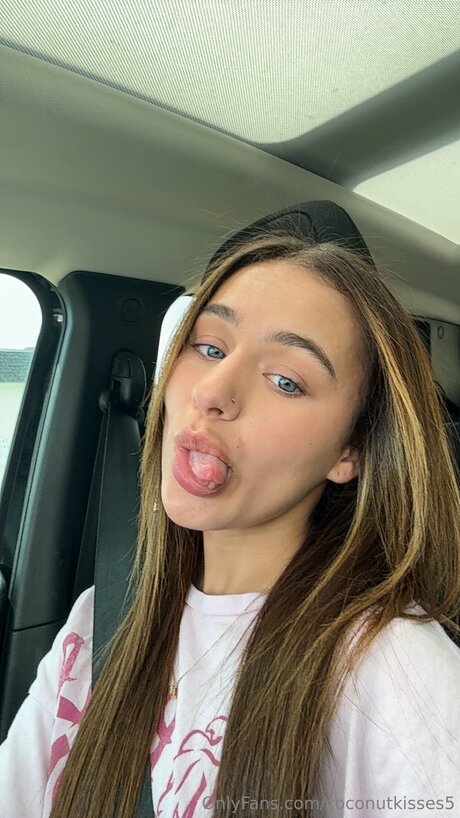 Alaston vuotanut OnlyFans-kuva Spicypicklegirl99