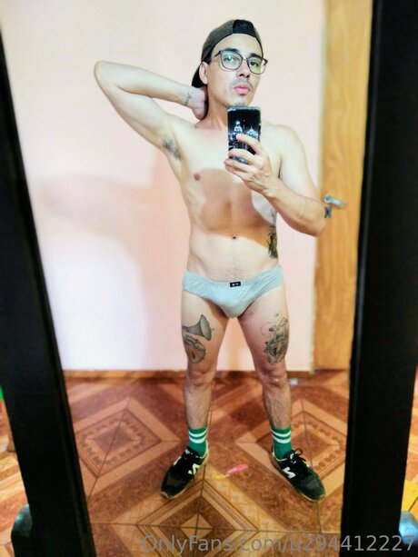 Nagie wyciekłe zdjęcie OnlyFans od Lleans