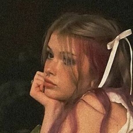 Naken läckt OnlyFans-bild av Ljinzer