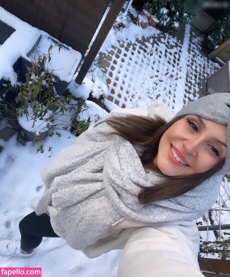 Naken läckt OnlyFans-bild av July Johnson