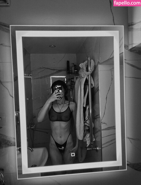 Naakte gelekte OnlyFans-foto van Wksadness