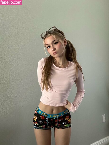 Naken läckt OnlyFans-bild av Booleahhh