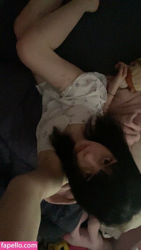 Naken läckt OnlyFans-bild av Kiki Evilunicorn24