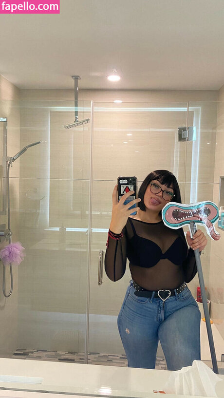 Naken lekkede OnlyFans-bilde av Ghouluvr