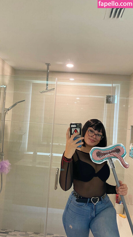 Foto nua vazada do OnlyFans de Ghouluvr