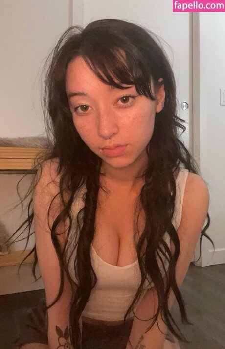 Alaston vuotanut OnlyFans-kuva Kaerisake