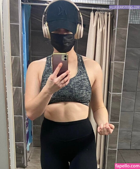 Naken läckt OnlyFans-bild av Leeana Houston